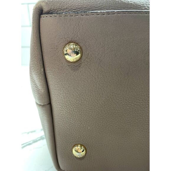 Michael Kors Luggage Hamilton Weekender Duffle, Beige Taupe - Picture 7 of 16